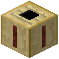 wood/clutch/eucalyptus